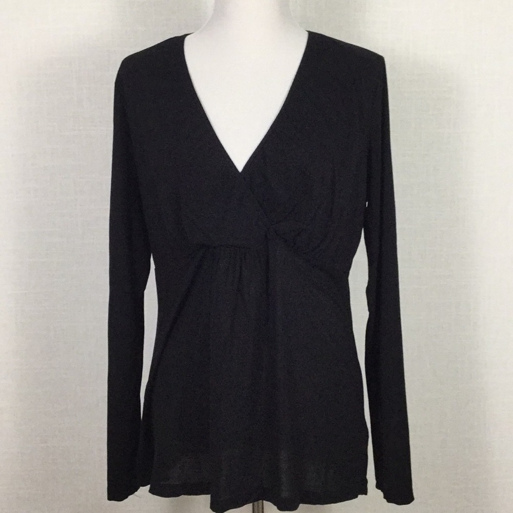 Gap Maternity pure body nursing top - long sleeves